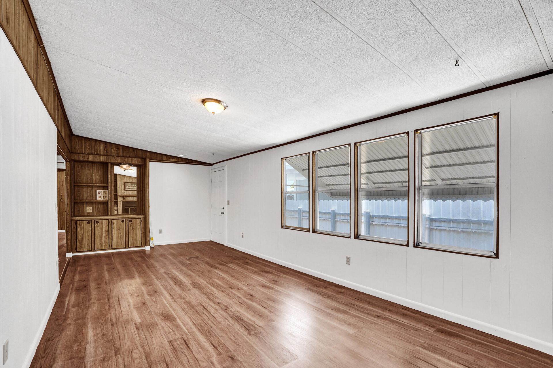 21411 NW 3rd Street, Pembroke Pines, FL 33029 Photo