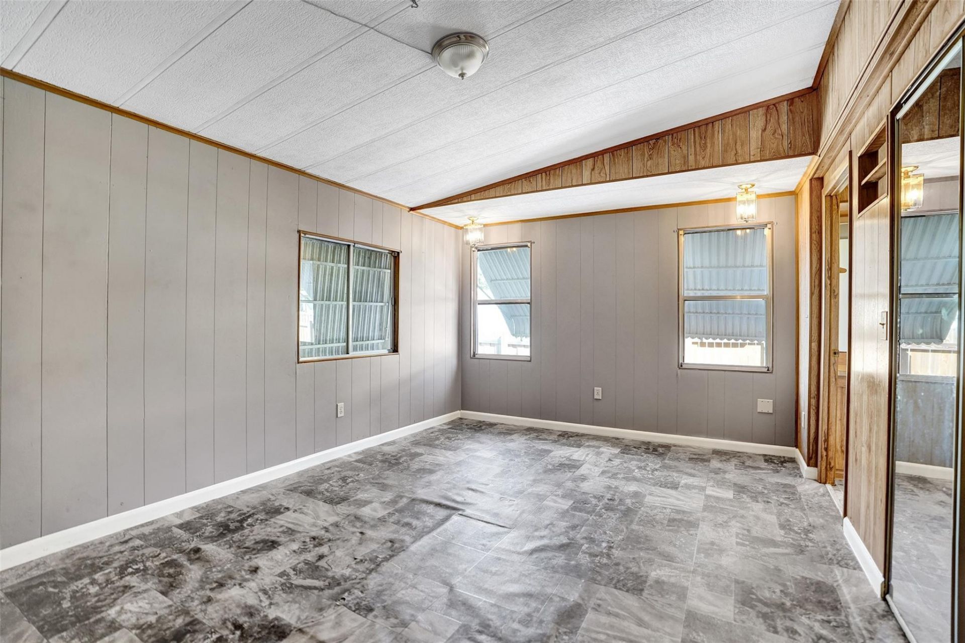 21411 NW 3rd Street, Pembroke Pines, FL 33029 Photo