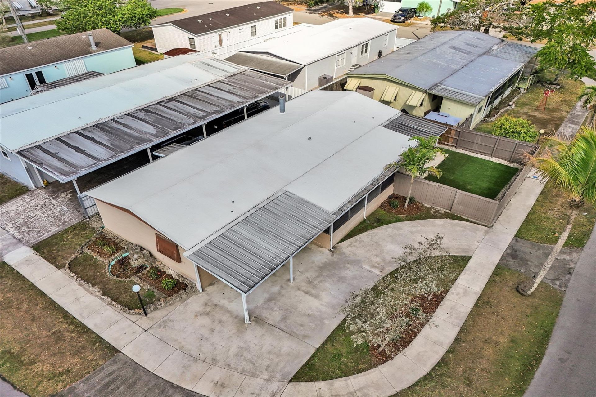 21411 NW 3rd Street, Pembroke Pines, FL 33029 Photo