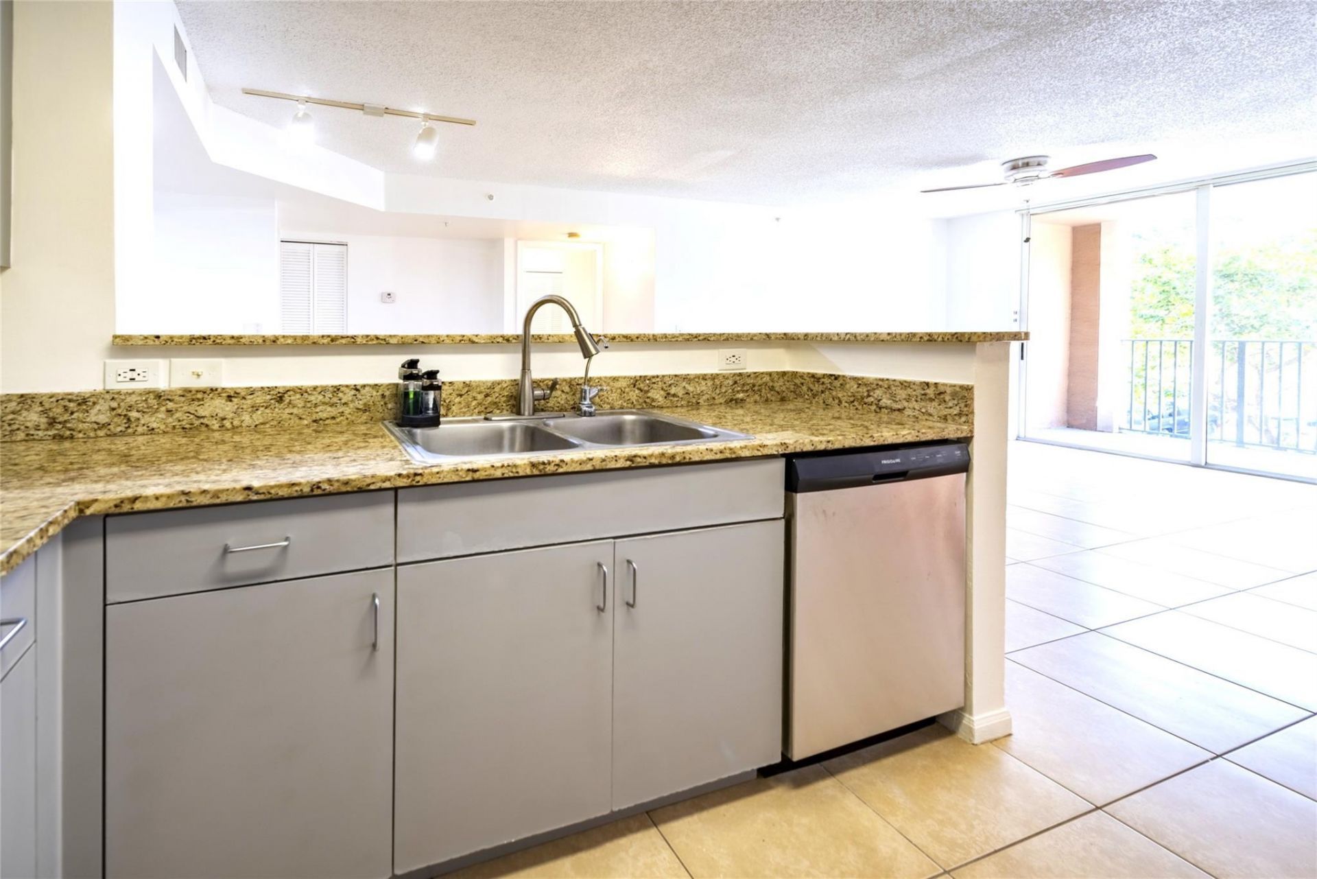 4808 N State Road 7, Unit 203, Coconut Creek, FL 33073 Photo