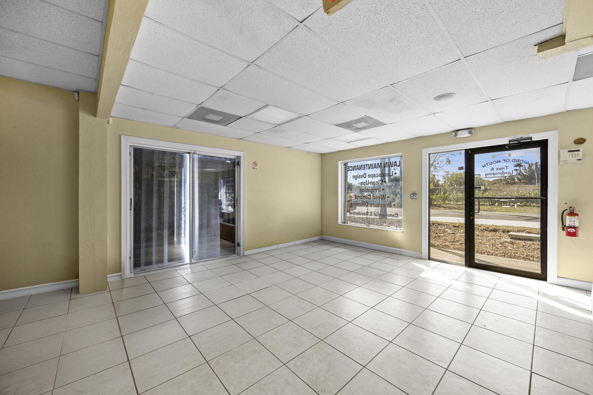 3085 2nd Avenue N, Palm Springs, FL 33461 Photo