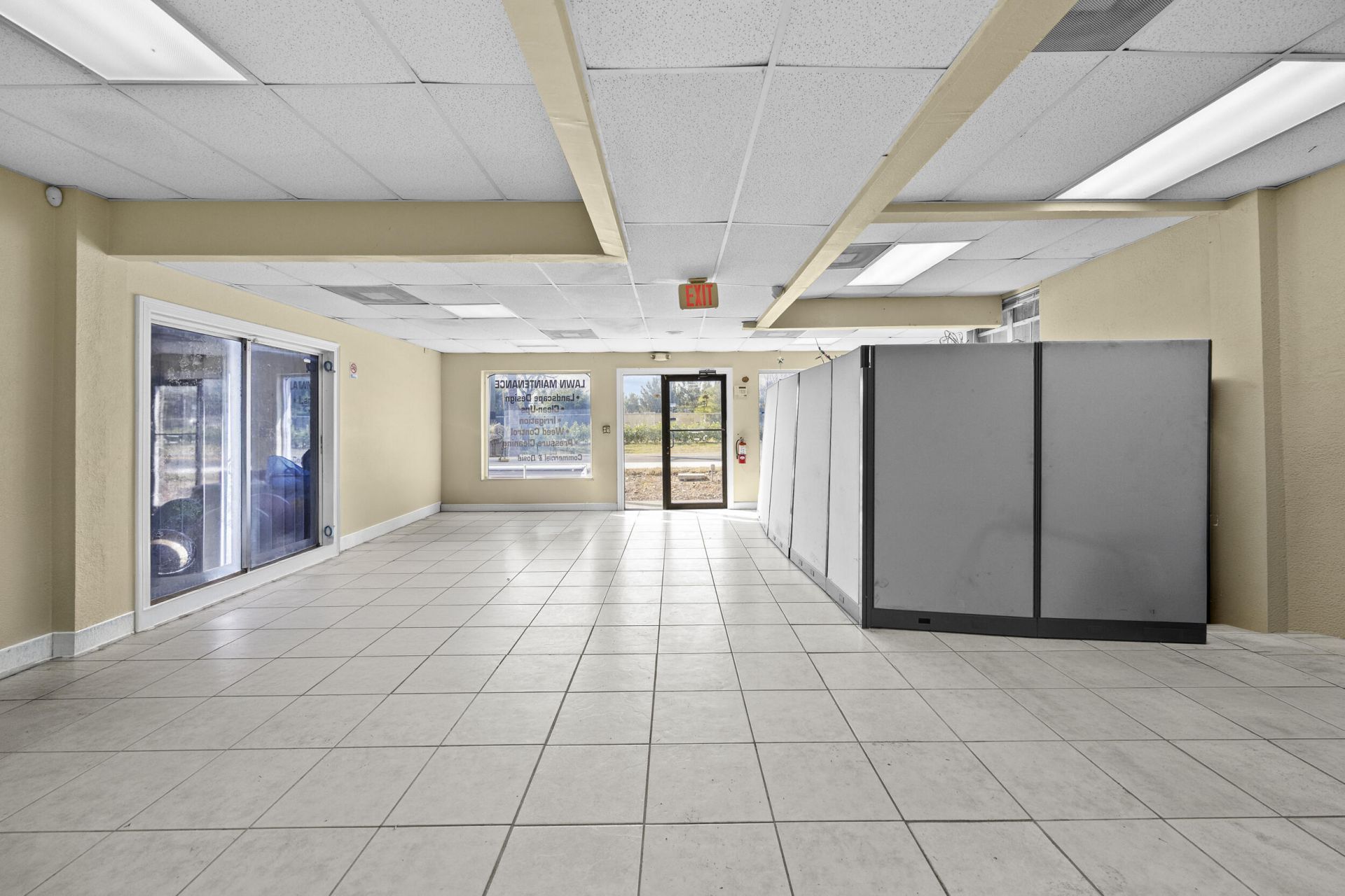 3085 2nd Avenue N, Palm Springs, FL 33461 Photo