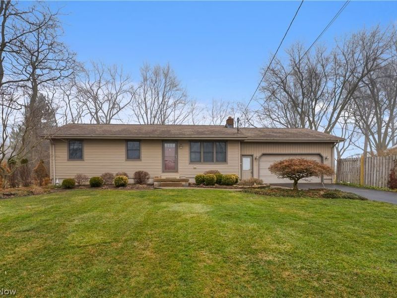 6599 Struthers Road, Poland, OH 44514 Photo 1