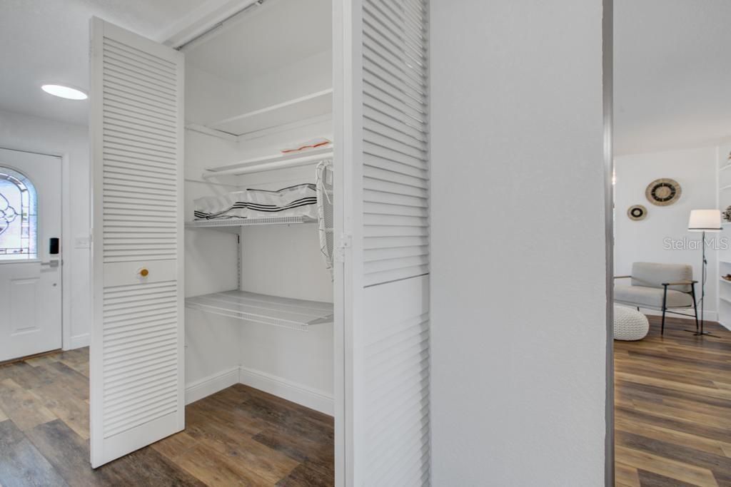 2121 Greenbriar Boulevard, Clearwater, FL 33763 Photo