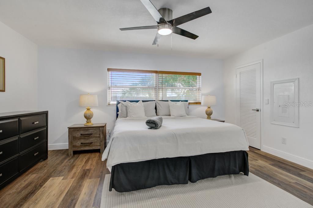 2121 Greenbriar Boulevard, Clearwater, FL 33763 Photo