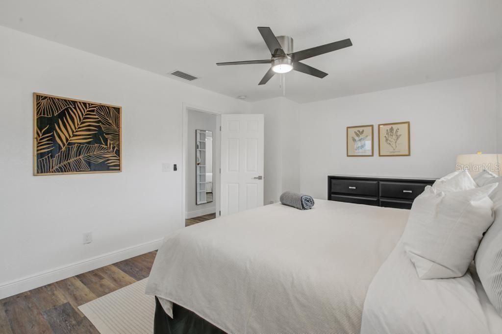 2121 Greenbriar Boulevard, Clearwater, FL 33763 Photo