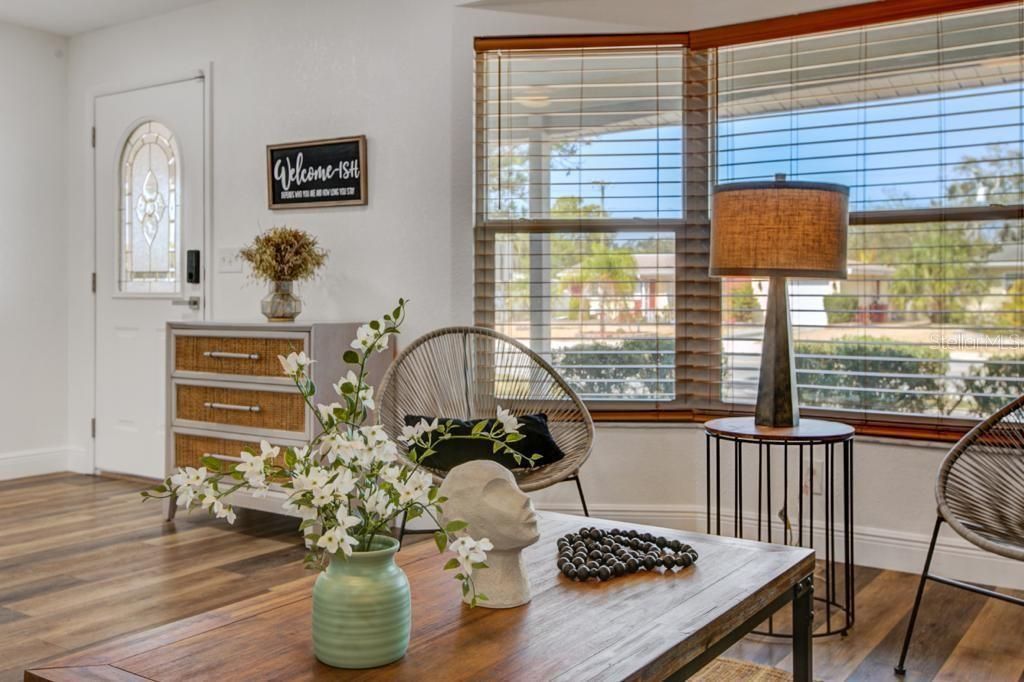 2121 Greenbriar Boulevard, Clearwater, FL 33763 Photo