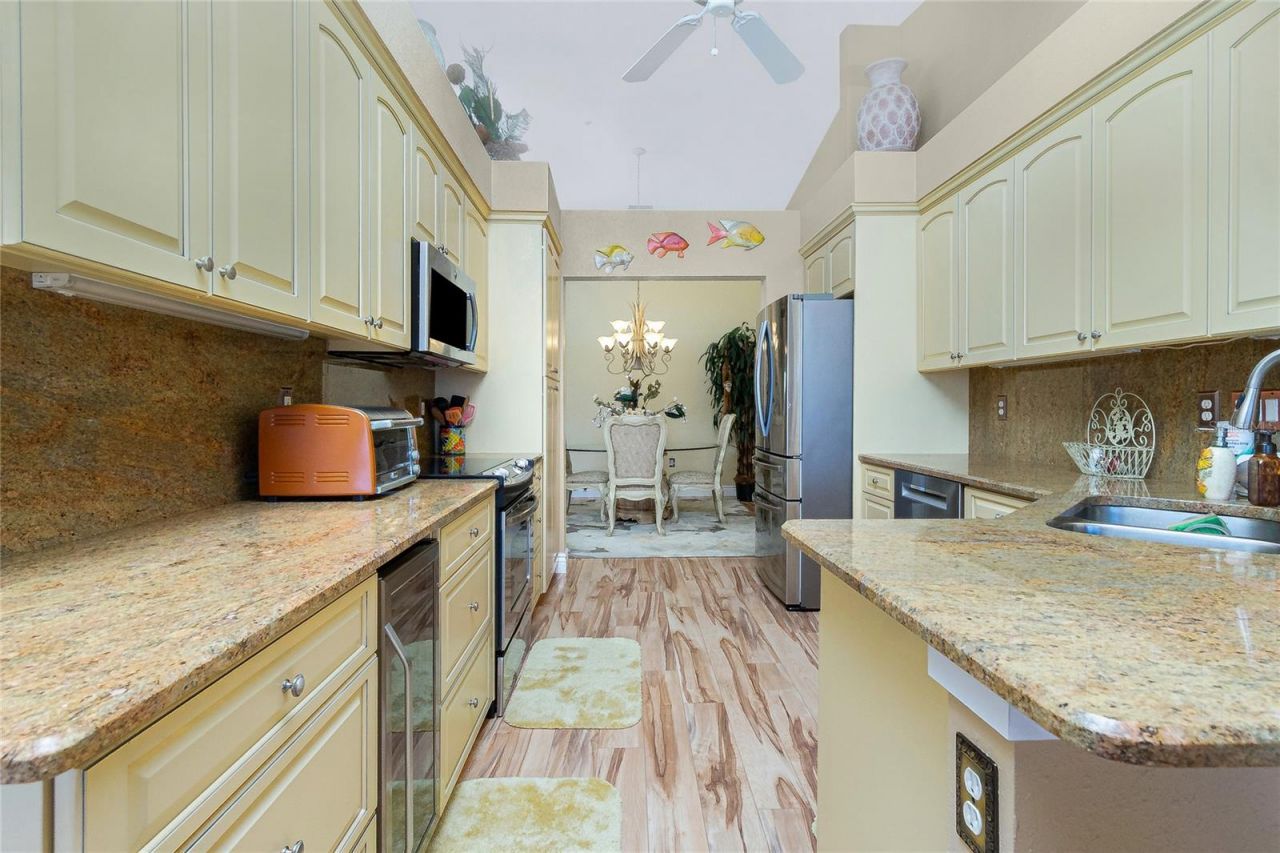 200 Harbor Walk Drive, Unit 353, Punta Gorda, FL 33950 Photo