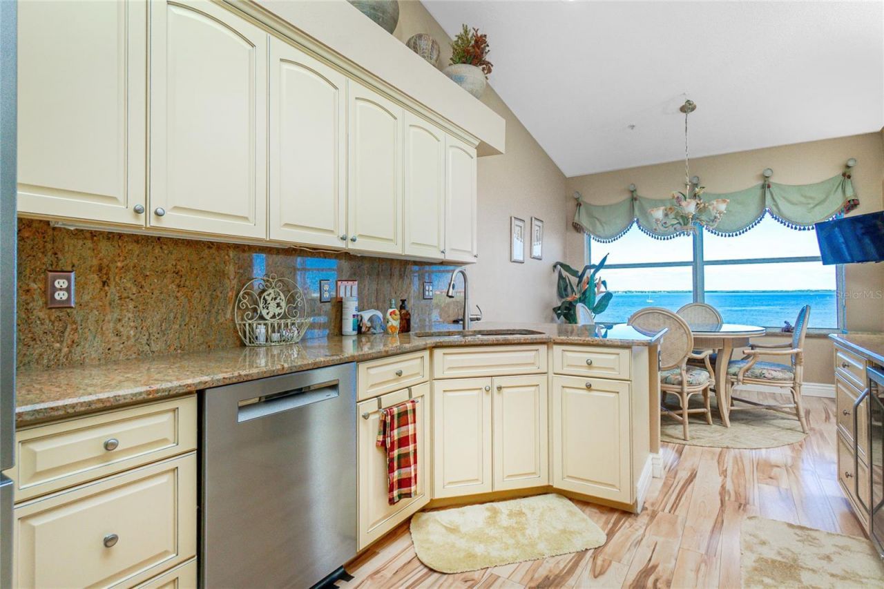 200 Harbor Walk Drive, Unit 353, Punta Gorda, FL 33950 Photo