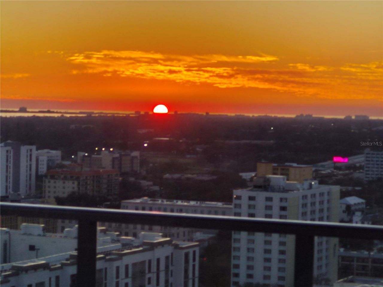 275 1st Avenue S, Unit 2206, Saint Petersburg, FL 33701 Photo