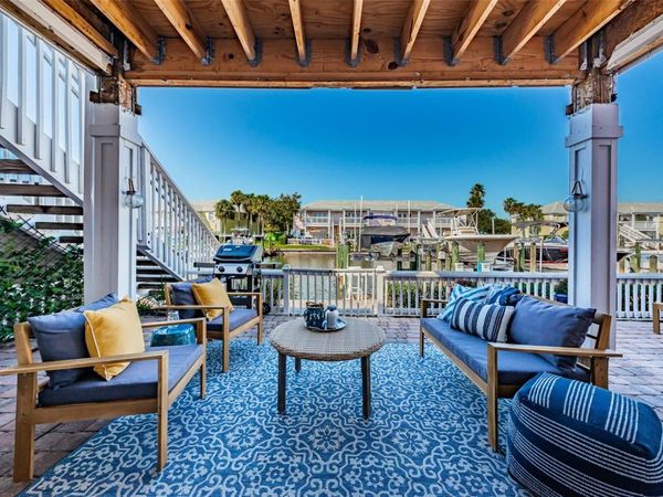 5175 COQUINA KEY DRIVE SE, Unit C, ST PETERSBURG, FL 33705