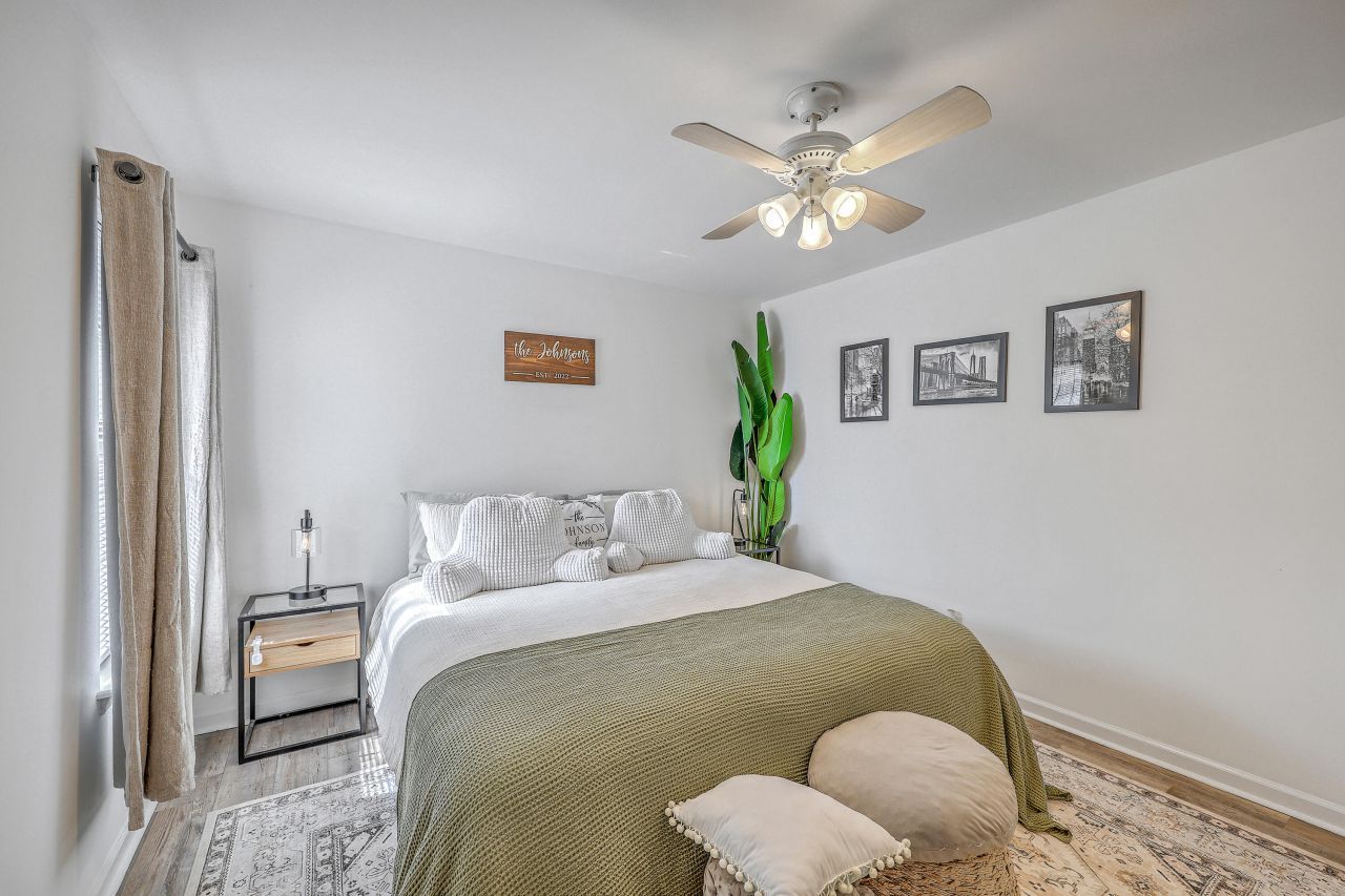 205 Kentucky Drive Photo 19