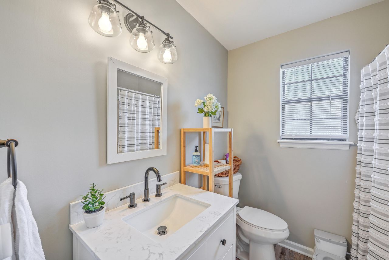 205 Kentucky Drive Photo 26