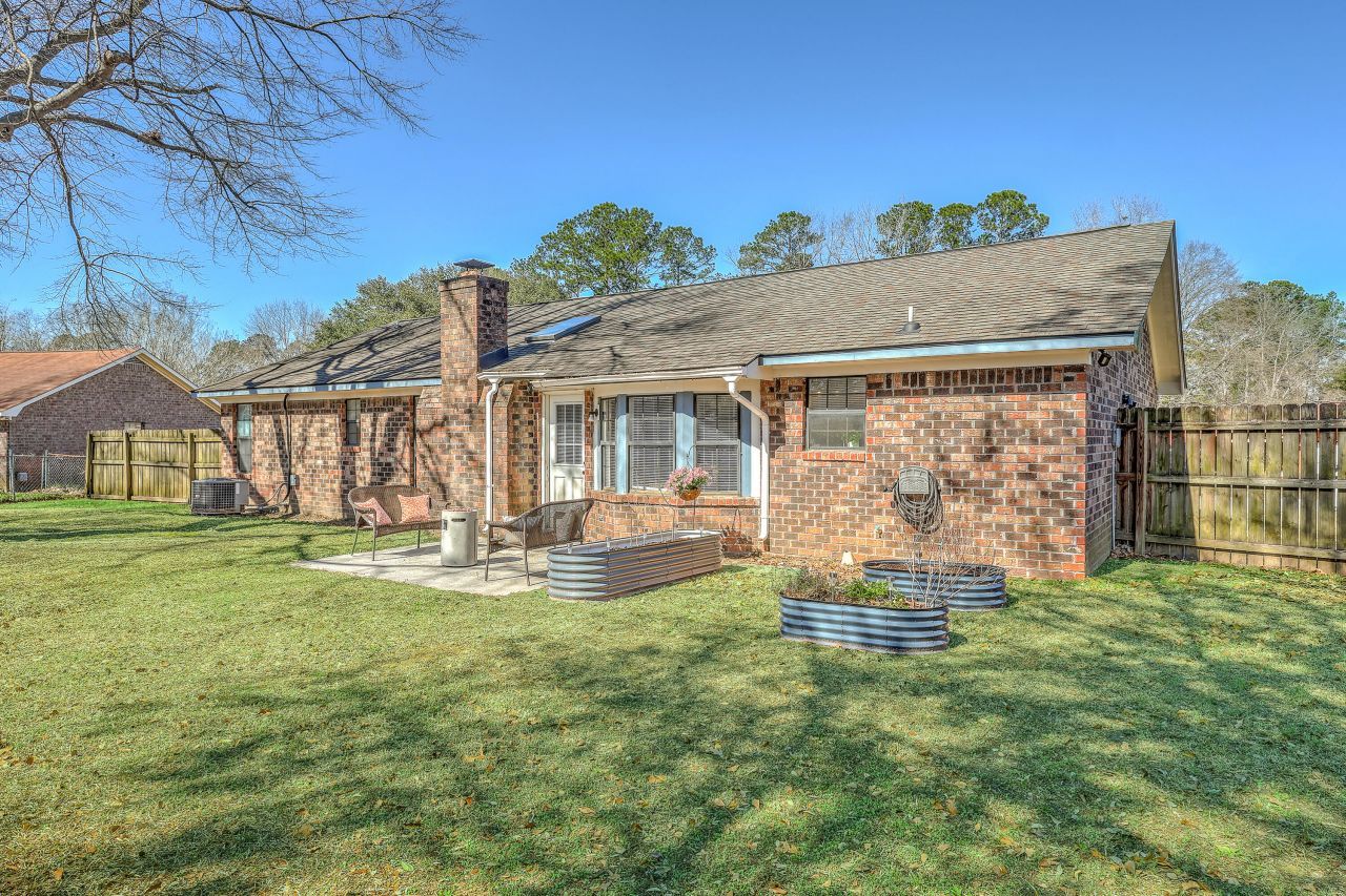 205 Kentucky Drive Photo 28