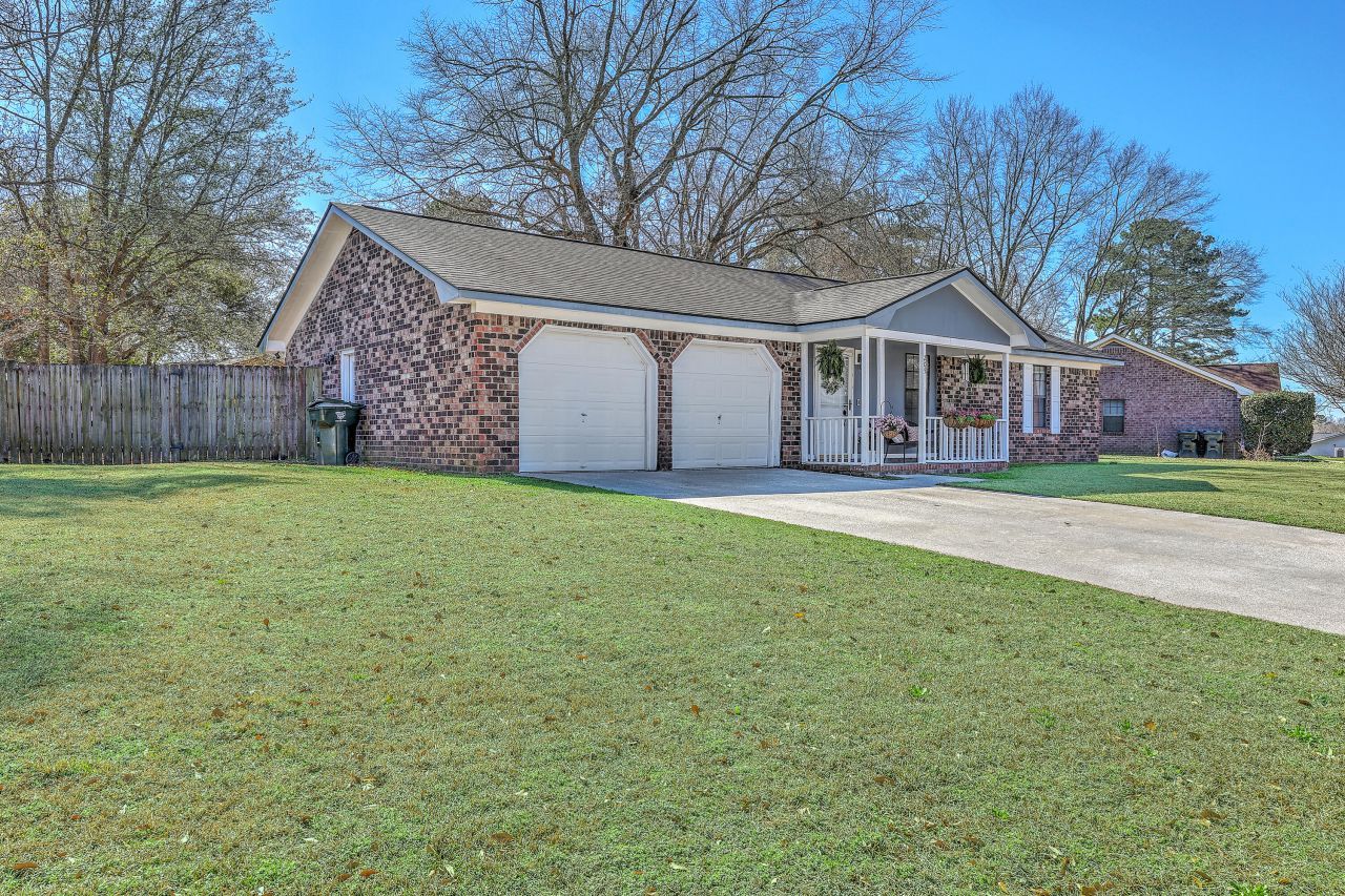 205 Kentucky Drive Photo 33