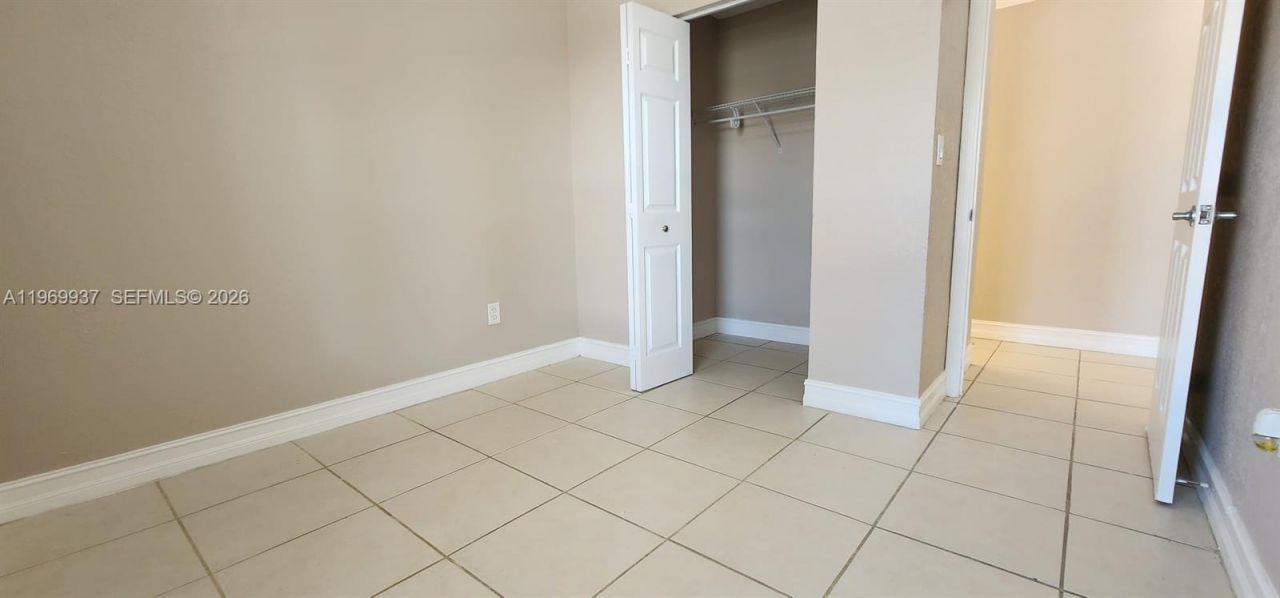 19259 SW 118th Pl , Miami, FL 33177 Photo