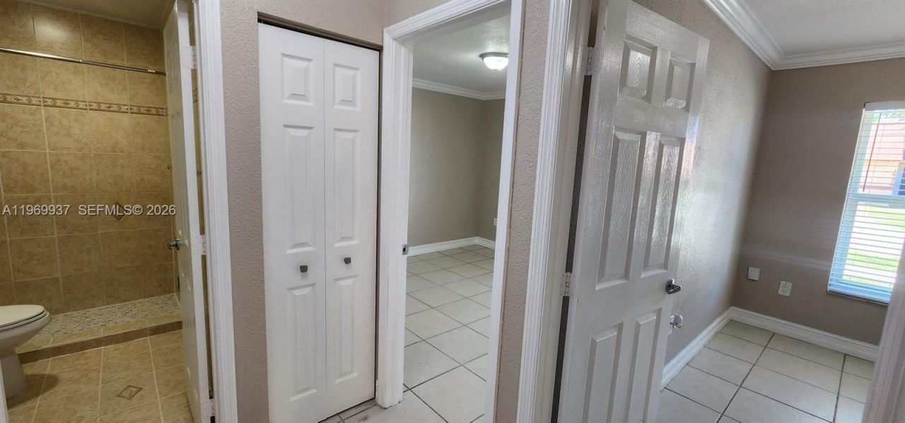 19259 SW 118th Pl , Miami, FL 33177 Photo