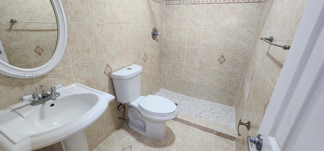 19259 SW 118th Pl , Miami, FL 33177 Photo