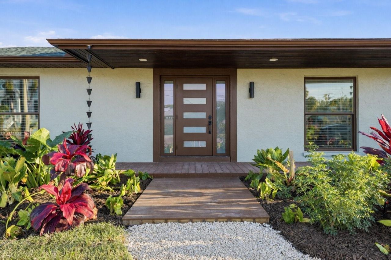 501 65th Street, Holmes Beach, FL 34217 Photo