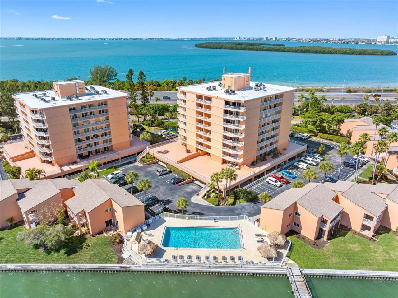 7430 Sunshine Skyway Lane S, Unit 406, Saint Petersburg, FL 33711 Photo