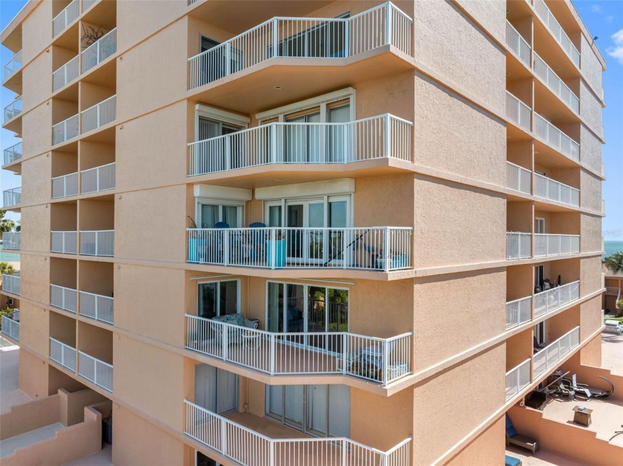 7430 Sunshine Skyway Lane S, Unit 406, Saint Petersburg, FL 33711 Photo