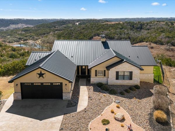 99 Alex Circle, Boerne, TX 78006