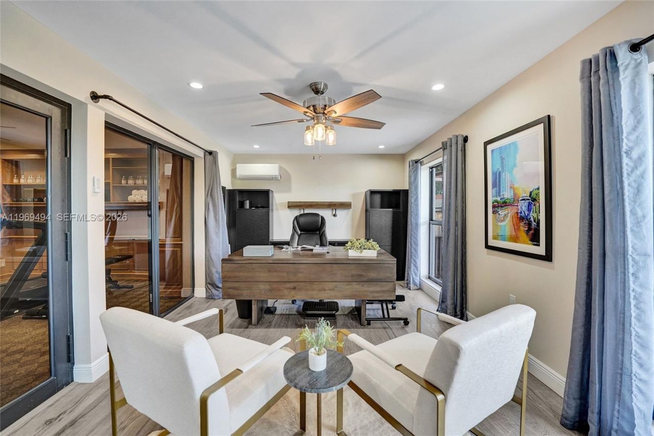 2941 Fairway Dr, Hollywood, FL 33021 Photo