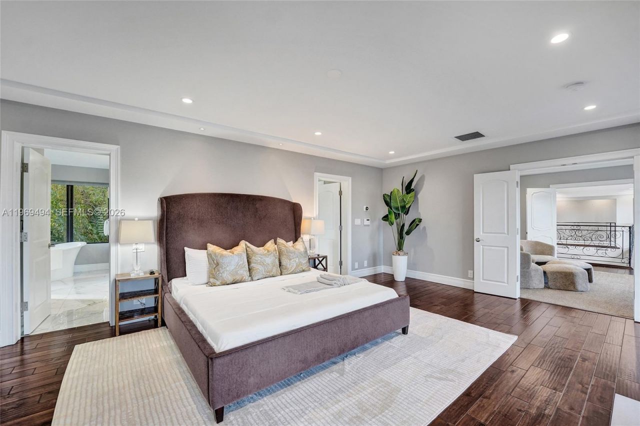 2941 Fairway Dr, Hollywood, FL 33021 Photo