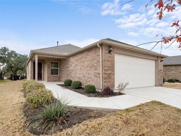 201 Paint Creek LN, Georgetown, TX 78633