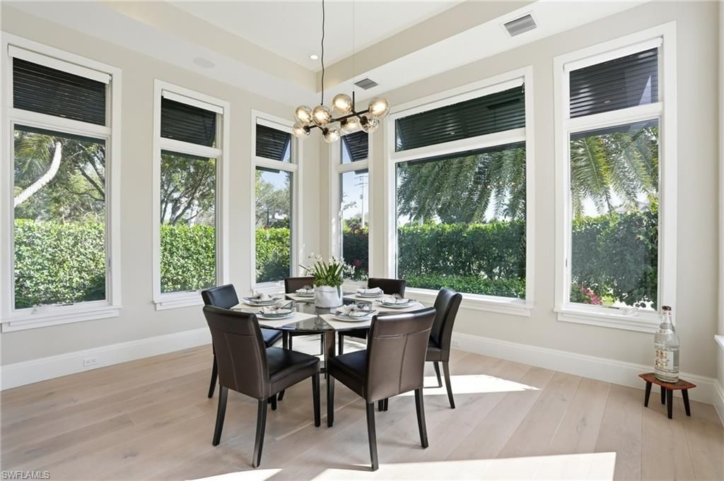 725 Harbour Dr, Naples, FL 34103 Photo