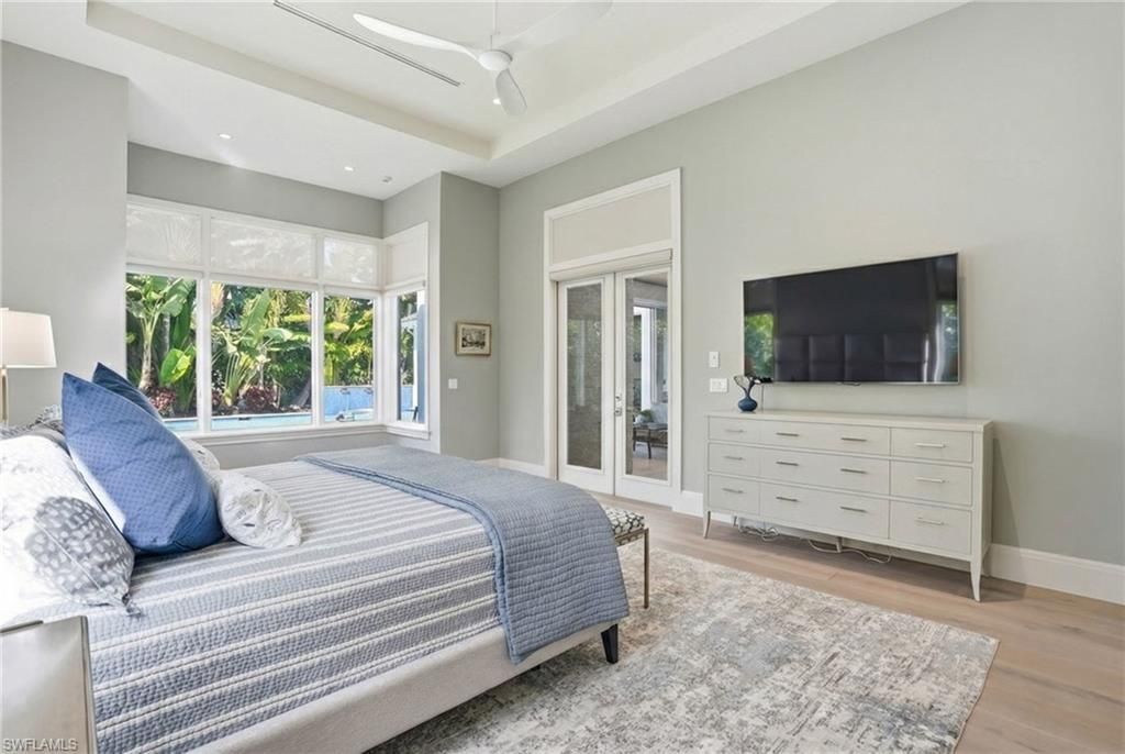 725 Harbour Dr , Naples, FL 34103 Photo