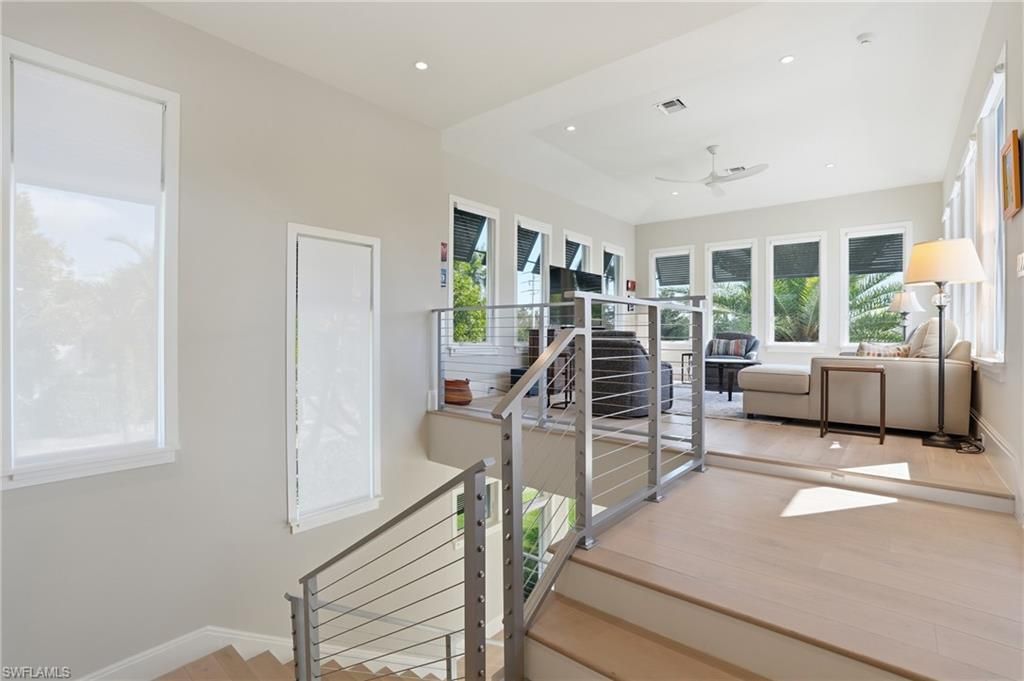 725 Harbour Dr , Naples, FL 34103 Photo