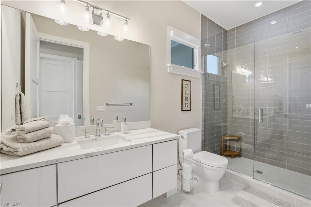 725 Harbour Dr, Naples, FL 34103 Photo