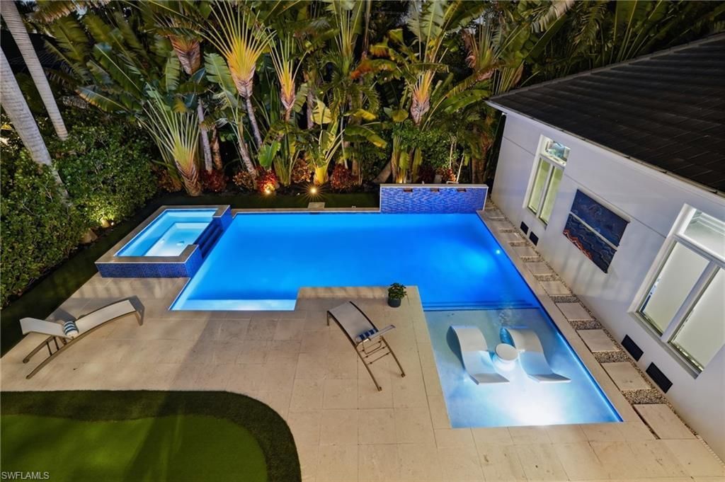 725 Harbour Dr , Naples, FL 34103 Photo