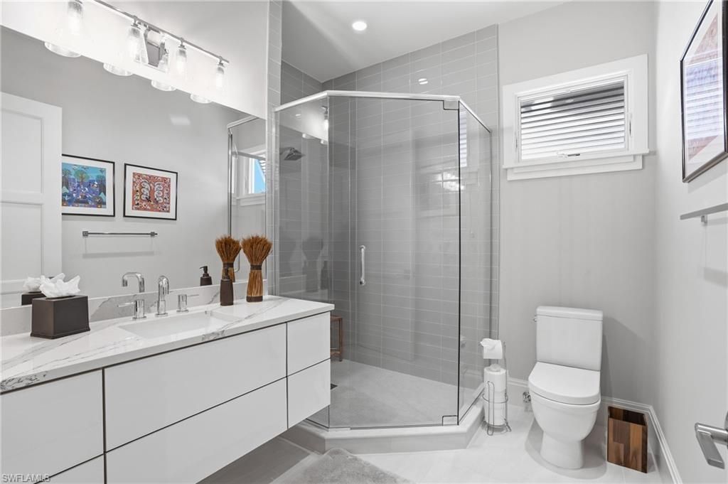 725 Harbour Dr , Naples, FL 34103 Photo