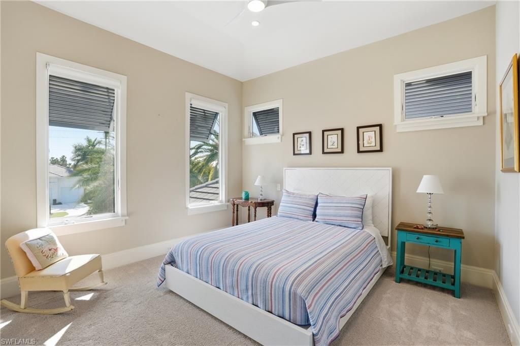 725 Harbour Dr , Naples, FL 34103 Photo