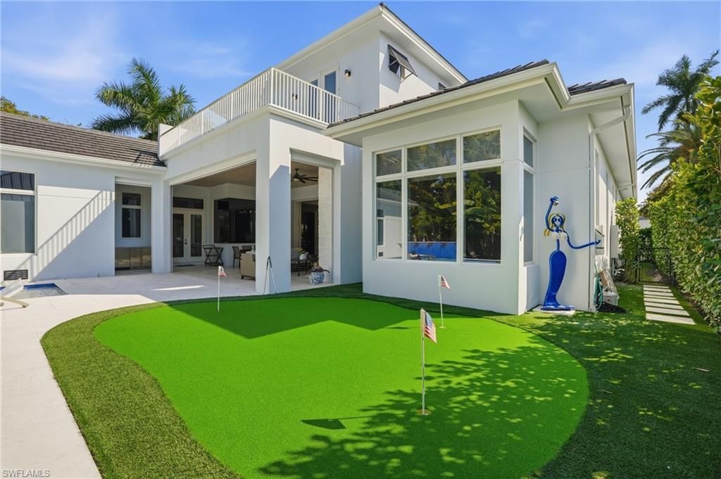 725 Harbour Dr , Naples, FL 34103 Photo