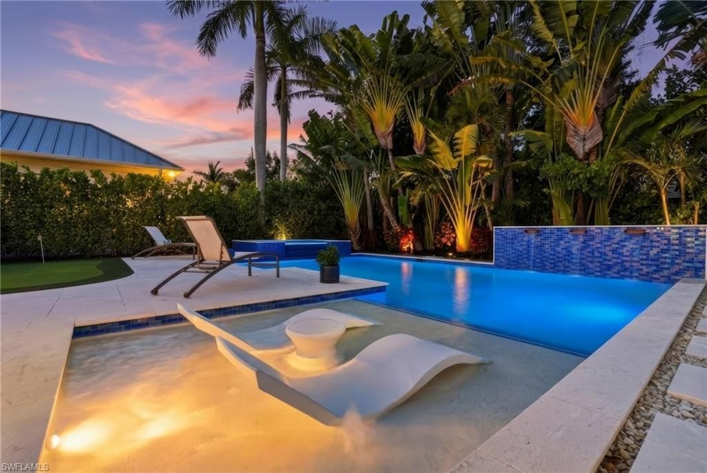 725 Harbour Dr , Naples, FL 34103 Photo