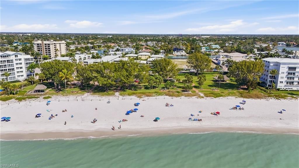 725 Harbour Dr , Naples, FL 34103 Photo