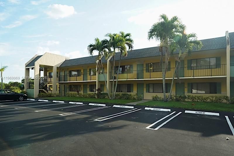 1825 W Meadows Cir W, Unit 1825, Boynton Beach, FL 33436 Photo