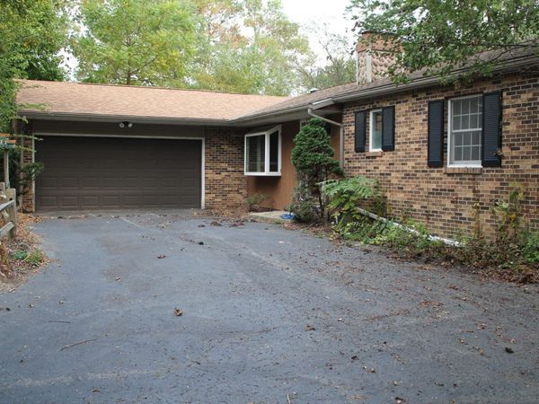 13279 Lovers Lane Road, Princeton, IL 61356