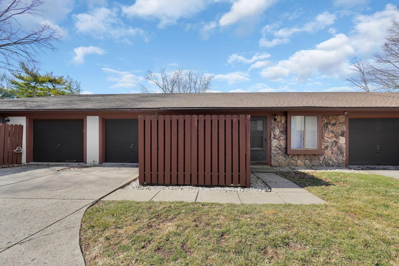 1330 Yorkland Road, Unit B, Columbus, OH 43232 Main Photo