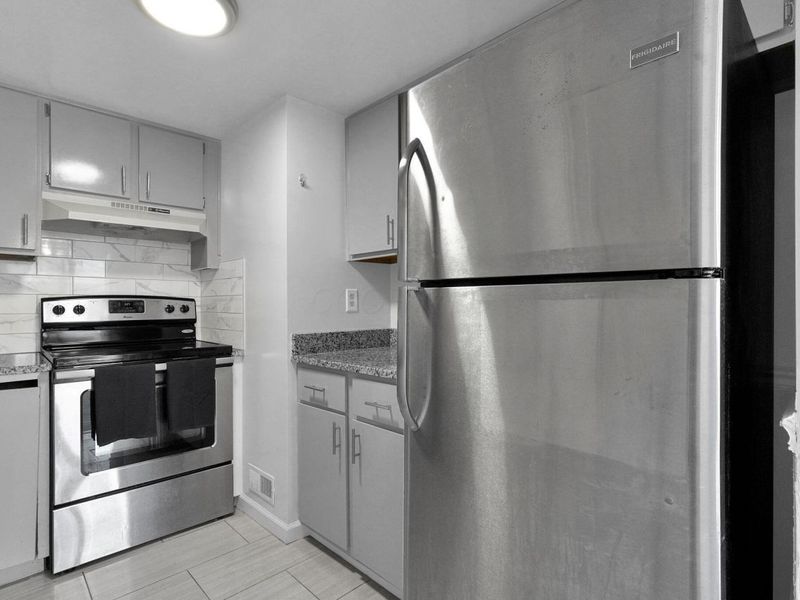 1330 Yorkland Road, Unit B, Columbus, OH 43232 Photo 14