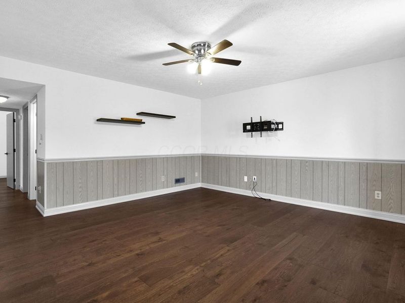 1330 Yorkland Road, Unit B, Columbus, OH 43232 Photo 7