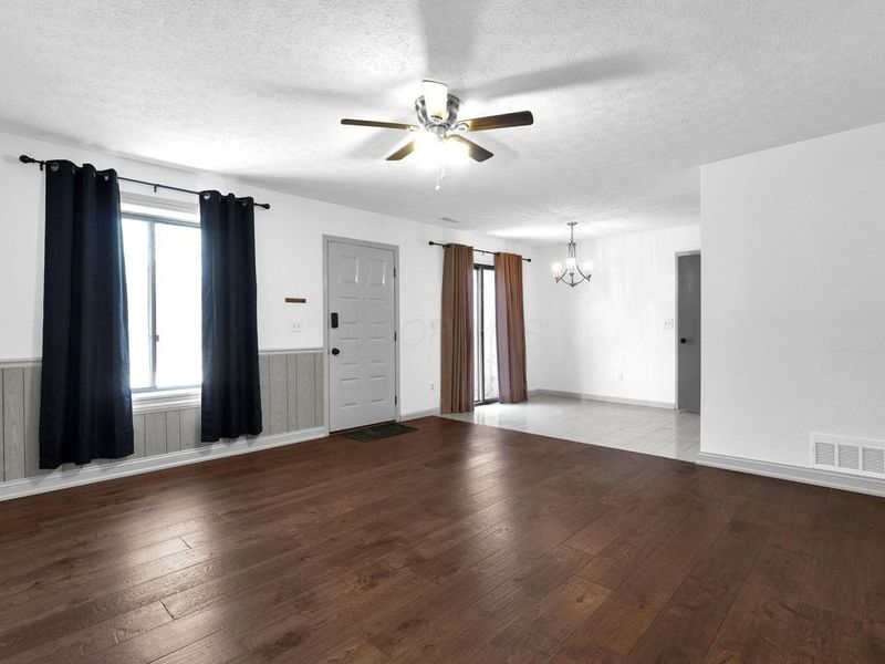 1330 Yorkland Road, Unit B, Columbus, OH 43232 Photo 8