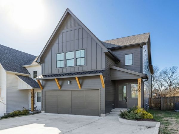 2610A Barclay Dr , Nashville, TN 37206