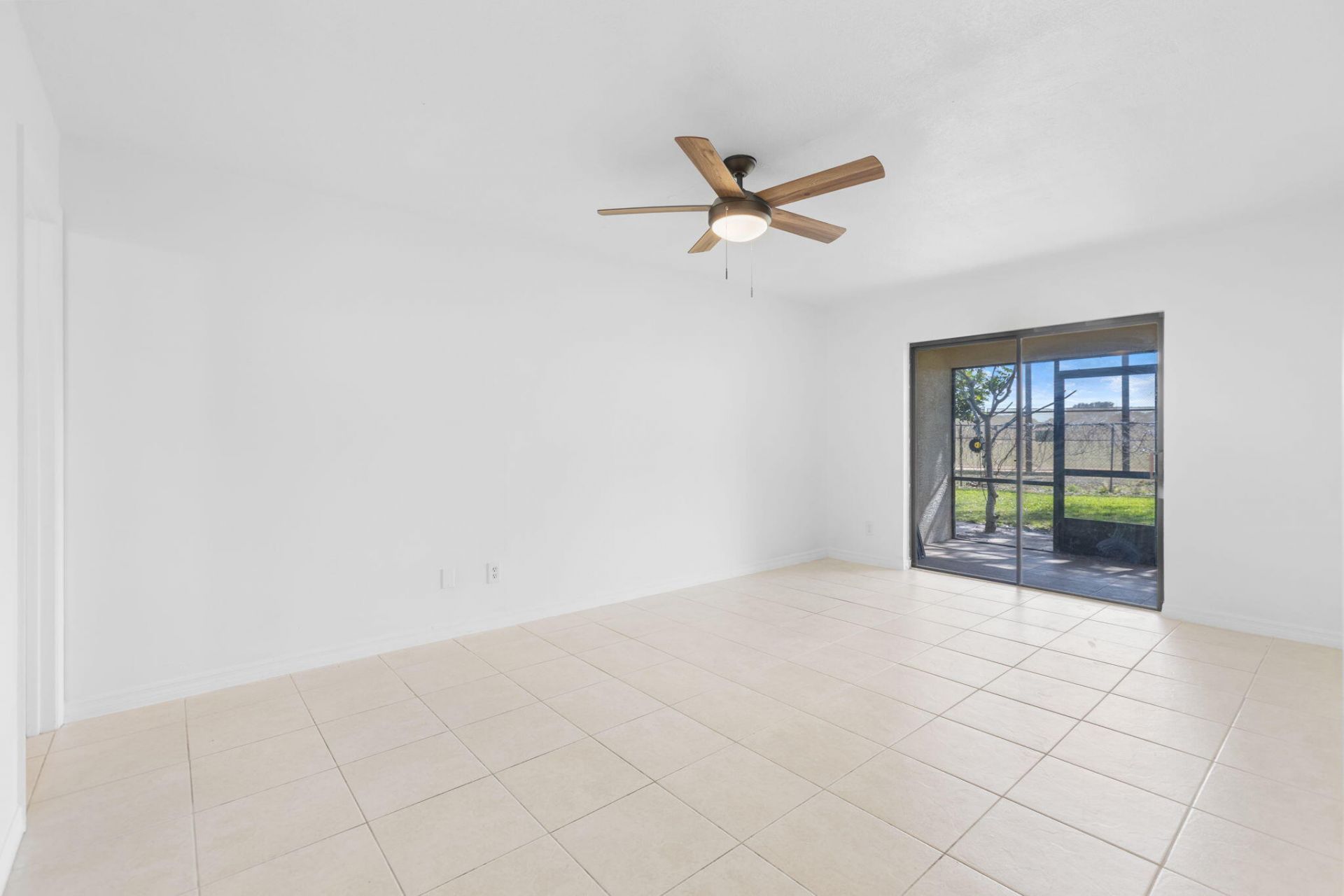 1619 Laurel Leaf Lane, Unit B, Fort Pierce, FL 34950 Photo