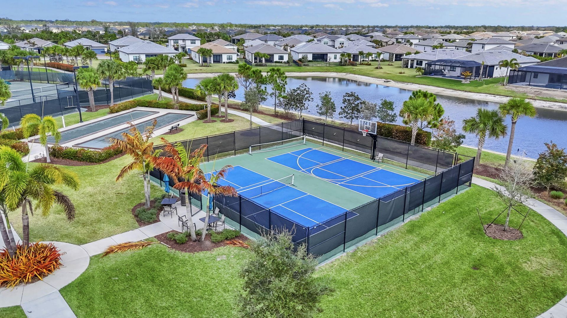 479 SE Vallarta Drive, Port Saint Lucie, FL 34984 Photo