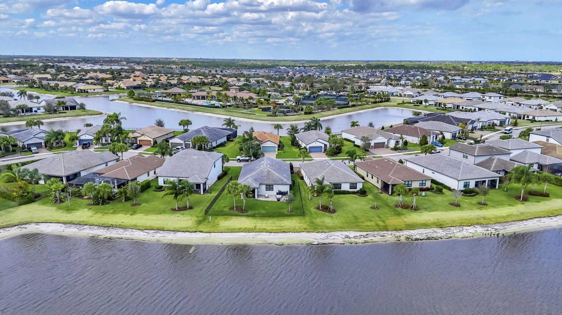 479 SE Vallarta Drive, Port Saint Lucie, FL 34984 Photo