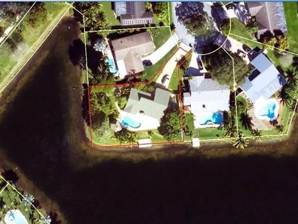 3700 Beach Way, Cooper City, FL 33026